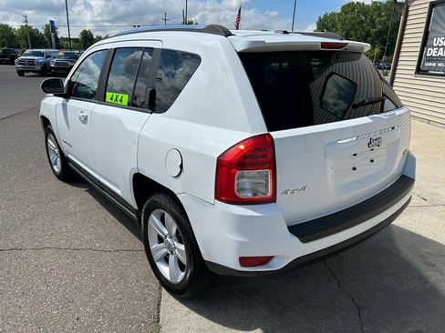 Used 2014 Jeep Compass 4WD image 7