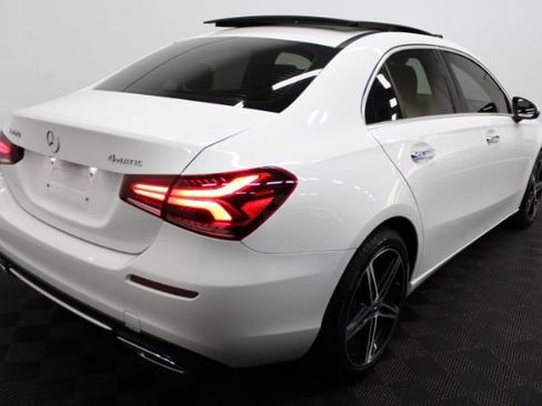 Used 2019 Mercedes-Benz A 220 4MATIC image 7