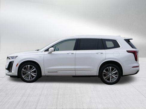Used 2024 Cadillac XT6 Premium Luxury w/ LPO, Floor Liner Package AWD/4WD image 3