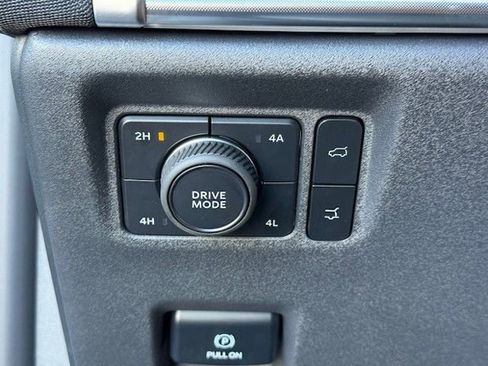 New 2025 Ford Expedition Max Platinum w/ Stealth Performance Package image 40