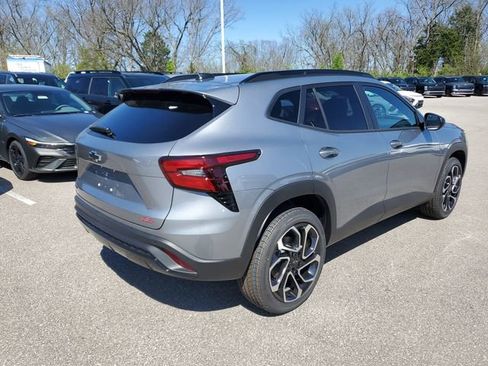 New 2026 Chevrolet Trax RS image 4