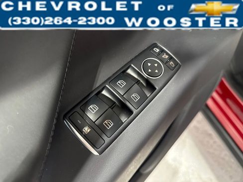 Used 2019 Tesla Model X image 10