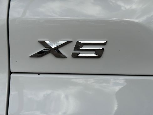 New 2026 BMW X5 sDrive40i w/ M Sport Package image 11