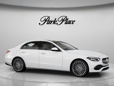 Used 2026 Mercedes-Benz C 300 Sedan image 29