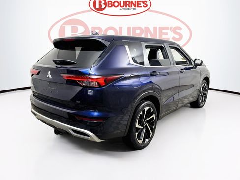 Used 2022 Mitsubishi Outlander SE FWD image 11
