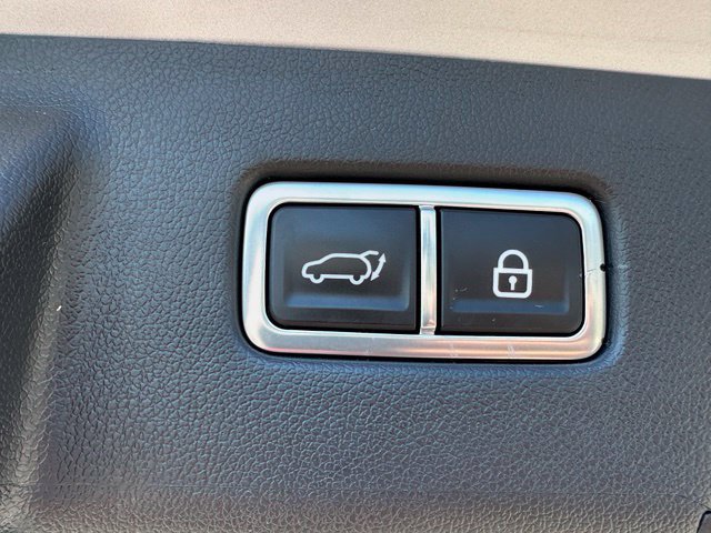 Used 2023 Kia Sorento EX AWD/4WD image 14