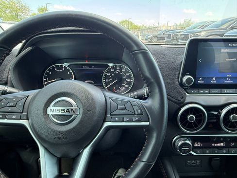 Used 2021 Nissan Sentra SR w/ SR Premium Package FWD image 21