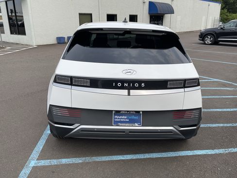 Certified 2024 Hyundai Ioniq 5 SEL RWD image 4