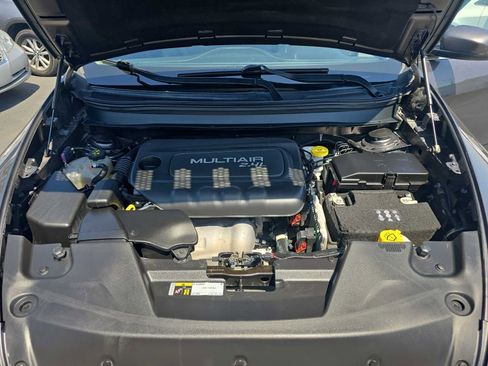 Used 2018 Jeep Cherokee Limited AWD/4WD image 22