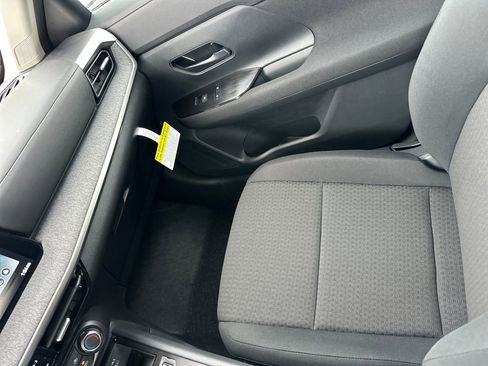 New 2026 Nissan Kicks S image 26