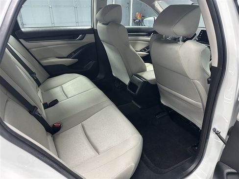 Used 2019 Honda Accord LX image 12