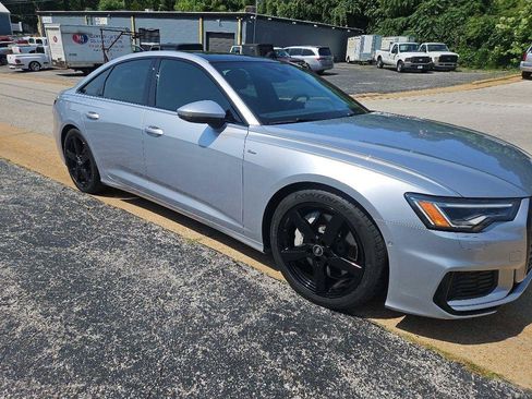 Used 2021 Audi A6 Premium Plus w/ Premium Plus Package AWD/4WD image 4