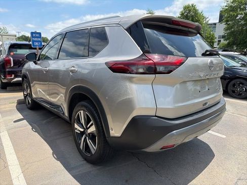 Used 2023 Nissan Rogue SL w/ SL Premium Package AWD/4WD image 5