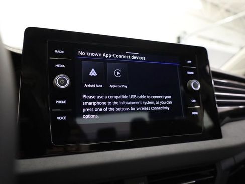 New 2026 Volkswagen Jetta SE FWD image 17