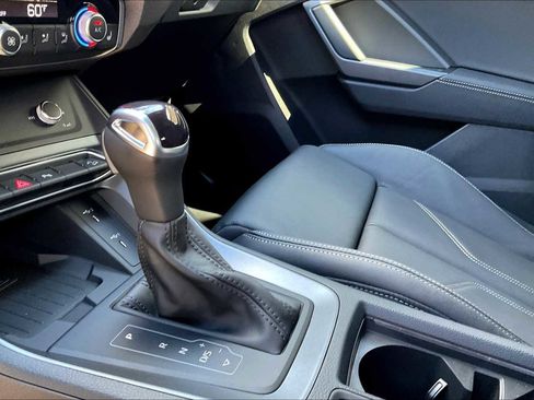 New 2025 Audi Q3 2.0T Premium image 7