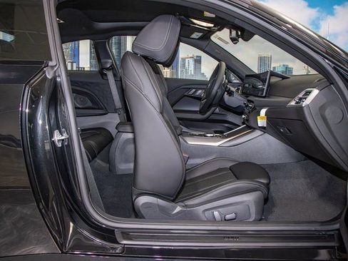 Used 2025 BMW 230i xDrive Coupe w/ Convenience Package image 21