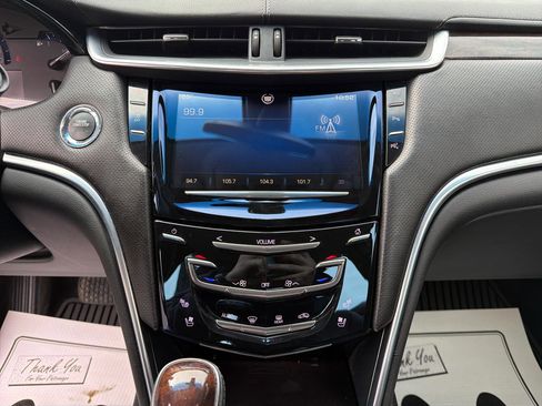 Used 2014 Cadillac XTS Luxury FWD image 11