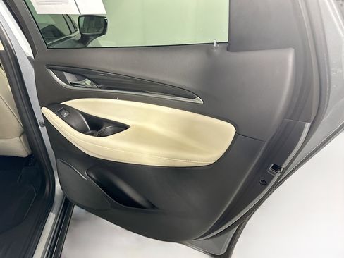 Used 2023 Buick Enclave Essence w/ Experience Buick Package image 33