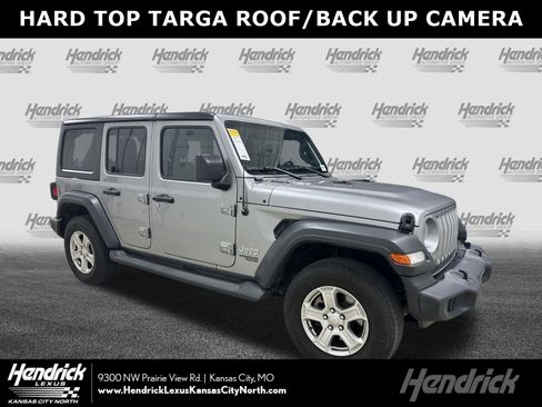 Used 2019 Jeep Wrangler Unlimited Sport S image 1