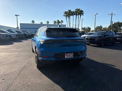 New 2026 Chevrolet Equinox EV RS image 7