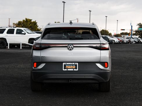 Used 2025 Volkswagen ID.4 Pro AWD/4WD image 6