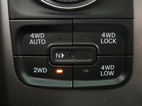 Used 2017 RAM 1500 Limited AWD/4WD image 20