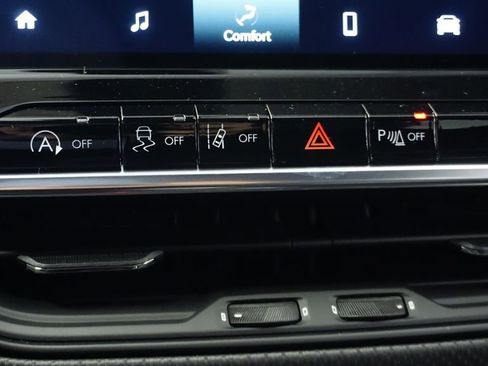 New 2026 Jeep Compass Limited image 42