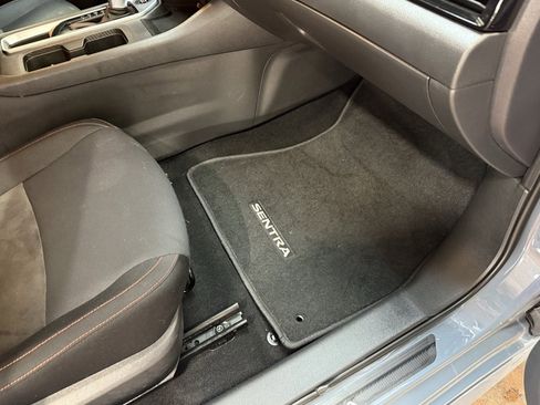 Used 2024 Nissan Sentra SR image 10