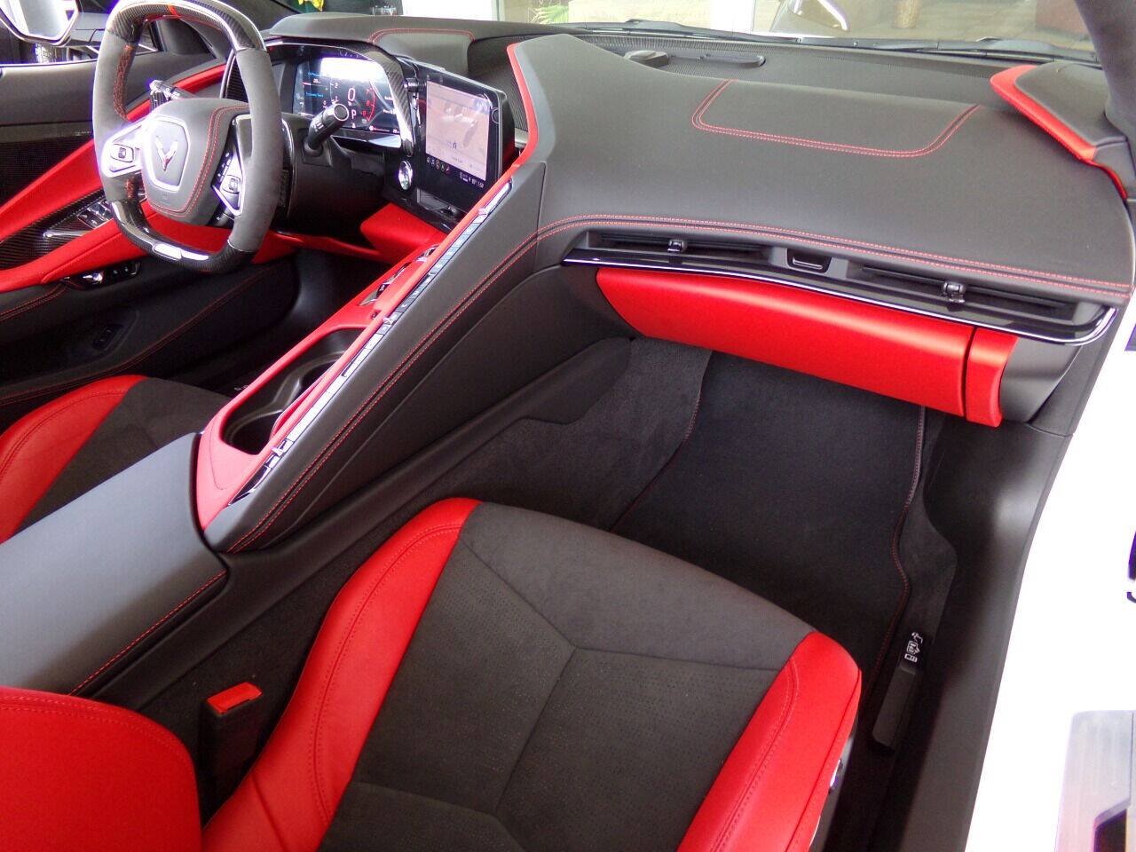 Used 2023 Chevrolet Corvette Z06 w/ Stealth Interior Trim Package RWD image 21