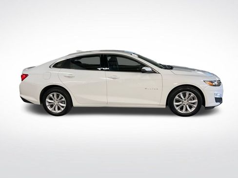 Used 2025 Chevrolet Malibu LT FWD image 7
