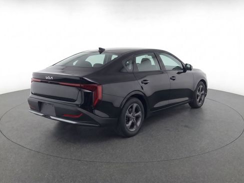 Used 2025 Kia K4 FWD image 4