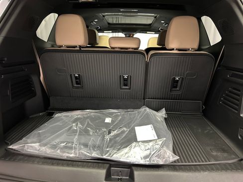 New 2026 Buick Enclave Preferred w/ Power Package AWD/4WD image 24