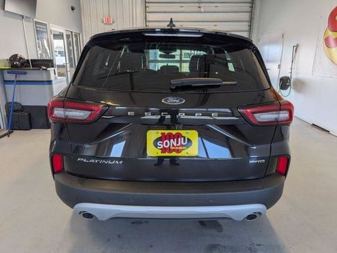 Certified 2024 Ford Escape Platinum AWD/4WD image 4