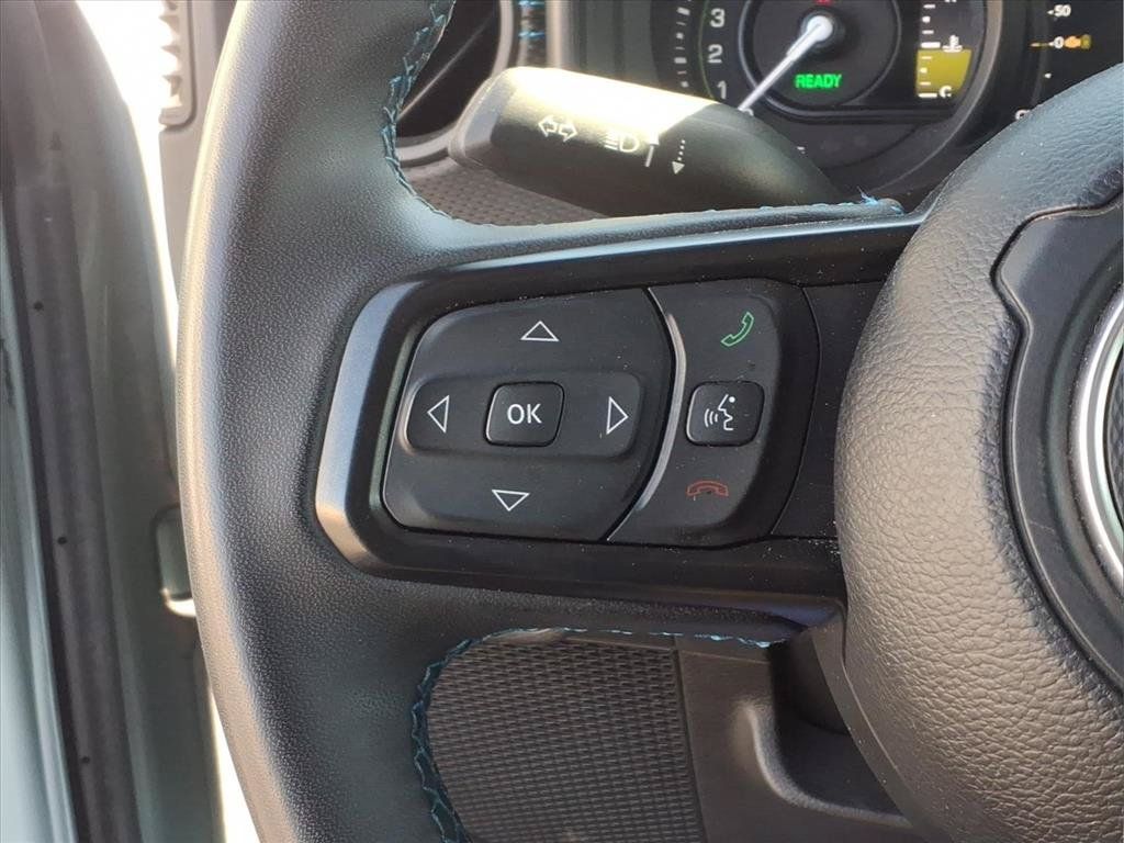 Used 2024 Jeep Wrangler Unlimited Rubicon 4xe AWD/4WD image 12