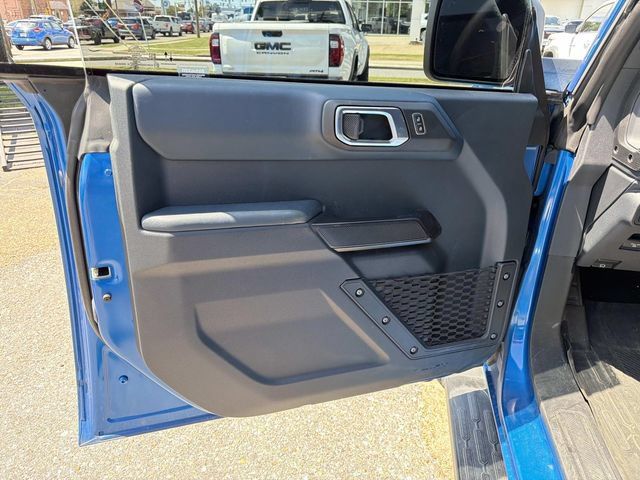 Used 2024 Ford Bronco Outer Banks AWD/4WD image 24