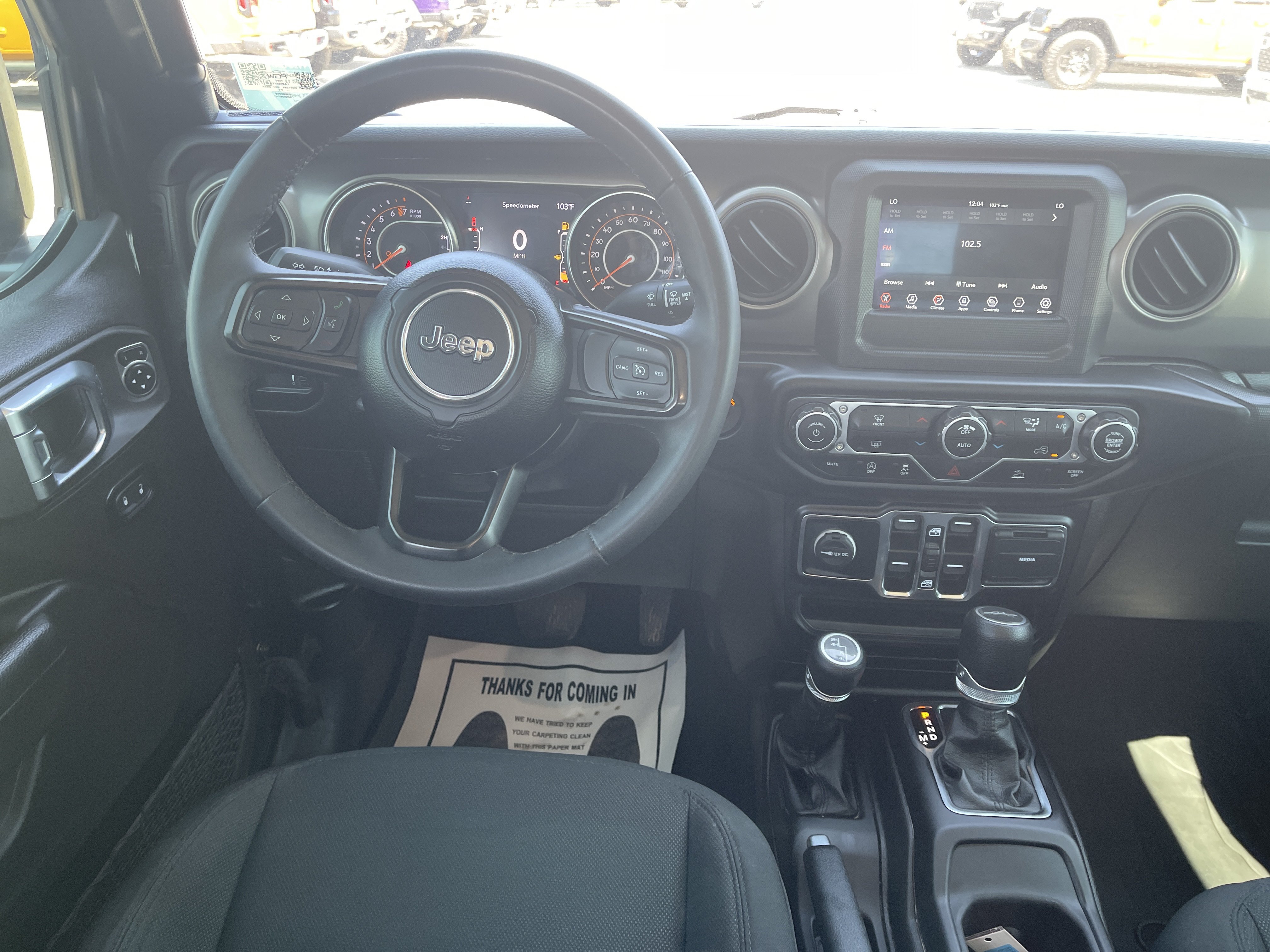 Used 2023 Jeep Gladiator Sport AWD/4WD image 15
