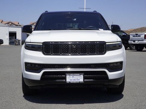 Certified 2024 Jeep Grand Wagoneer L Series II w/ Quick Order Packagew 28T AWD/4WD image 9