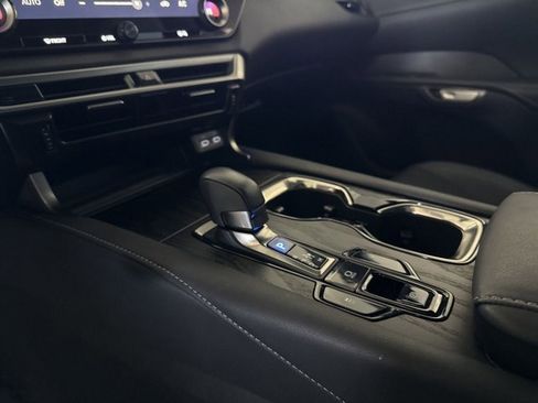 Certified 2024 Lexus RX 350 Premium w/ Accessory Package (Z1) image 19