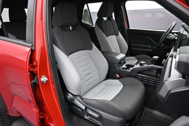 Used 2025 Toyota 4Runner TRD Off-Road AWD/4WD image 29