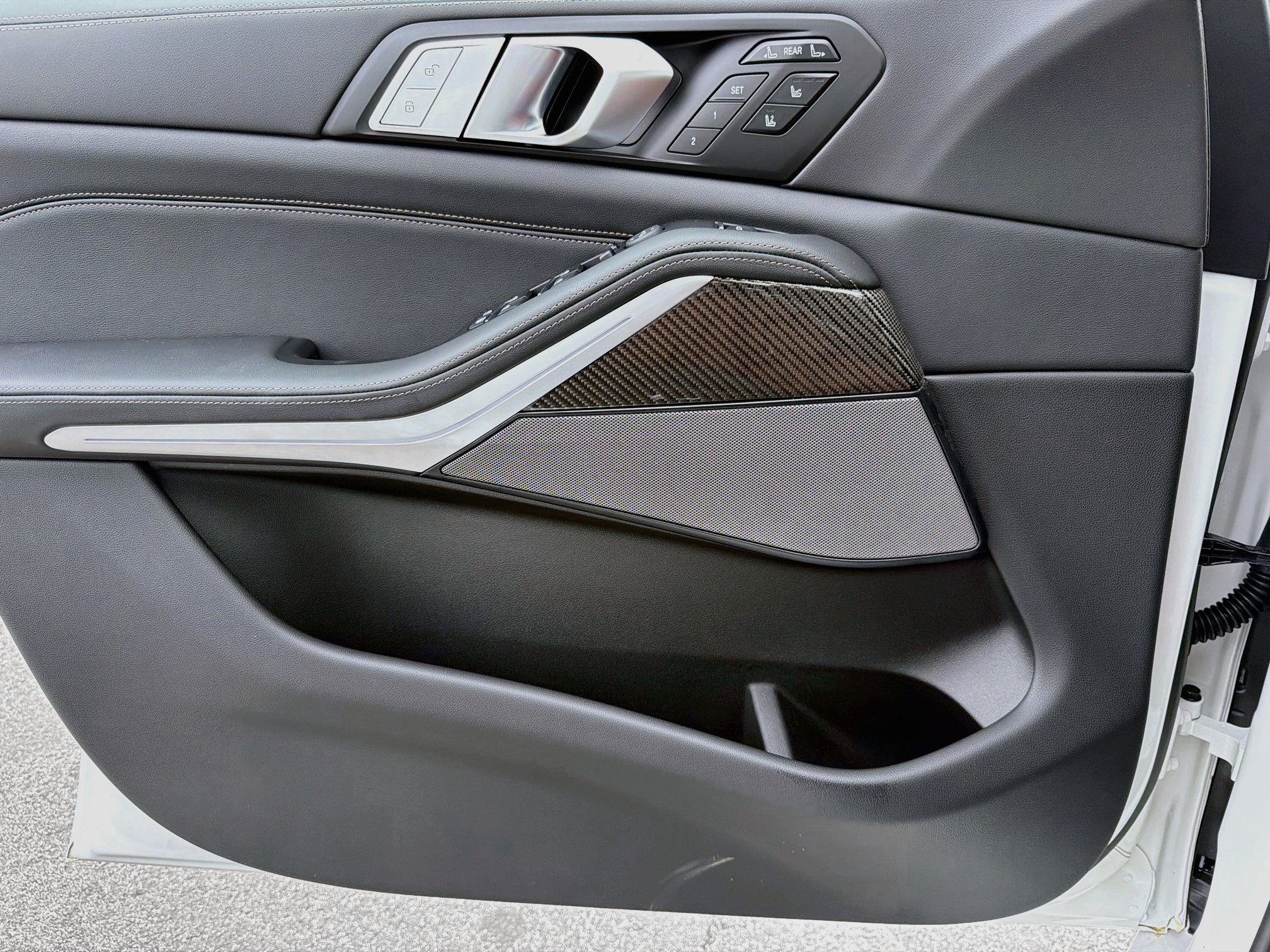 New 2027 BMW X7 M60i AWD/4WD image 24