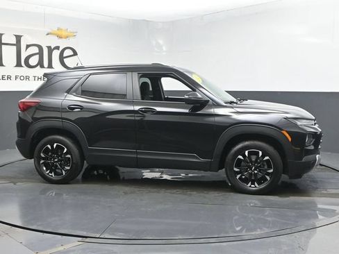 Used 2023 Chevrolet TrailBlazer LT w/ Convenience Package AWD/4WD image 1