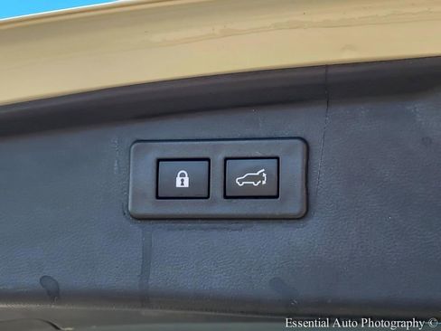 Certified 2023 Subaru Outback Touring XT image 29