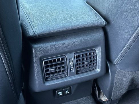 Used 2025 Toyota Camry XSE FWD image 15