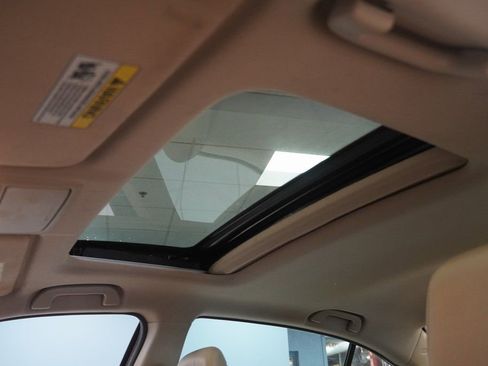 Used 2016 Honda Accord EX-L image 4