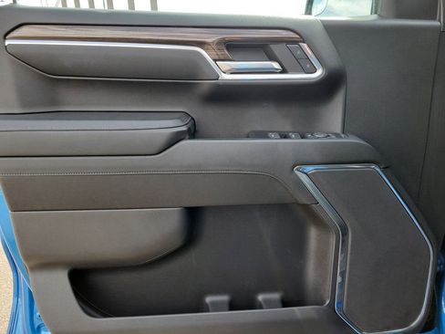 Certified 2023 Chevrolet Silverado 1500 LT image 17