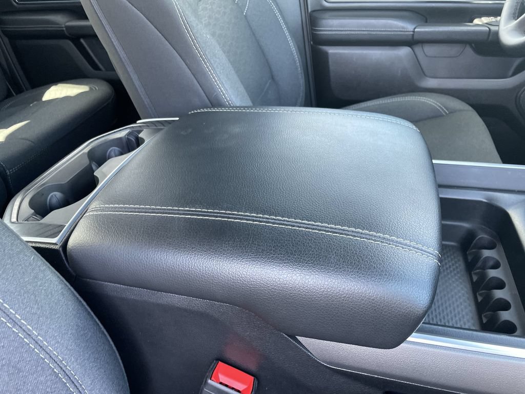Used 2025 RAM 1500 Big Horn AWD/4WD image 31