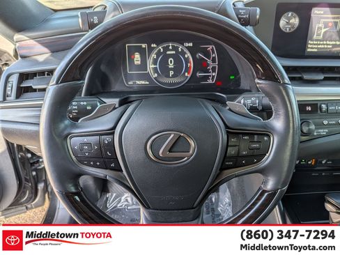 Used 2019 Lexus ES 350 w/ Premium Package image 17