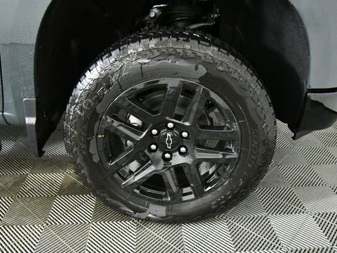 New 2026 Chevrolet Silverado 1500 LT Trail Boss w/ Convenience Package II image 17