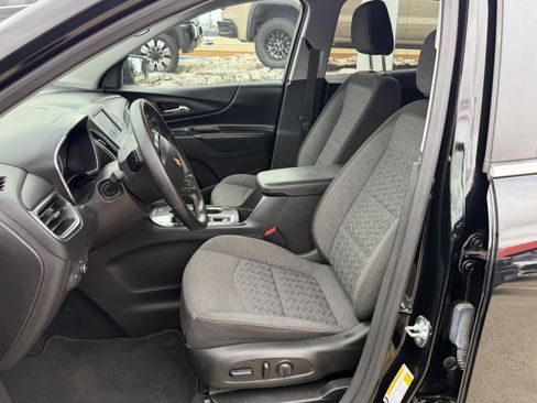 Used 2024 Chevrolet Equinox LT FWD image 14