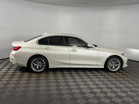 Used 2026 BMW 330i xDrive Sedan AWD/4WD image 7